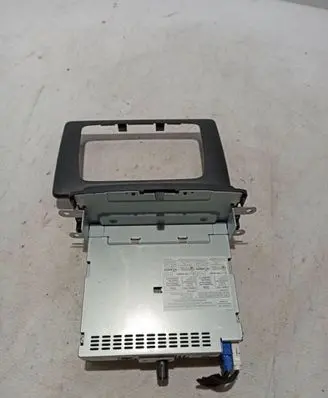 Dacia Duster II Radio/CD/DVD/GPS head unit 281151584R