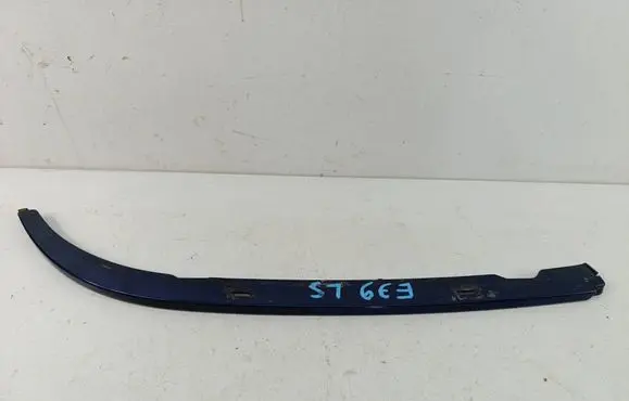 BMW 5 E39 Under headlight/headlamp trim 8159305 229449 51138159305