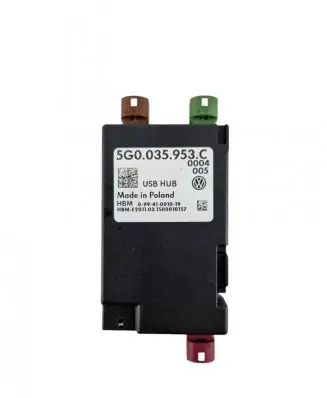 Volkswagen PASSAT B8 USB control unit 5G0035953C