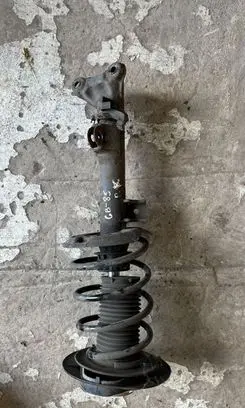 Mercedes-Benz E W212 Front shock absorber with coil spring 2123204013