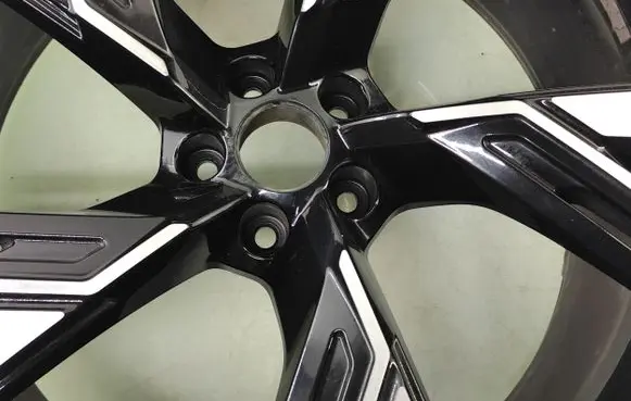 Audi RS6 C8 R22 alloy rim 4K0601025BL 4K0601025R