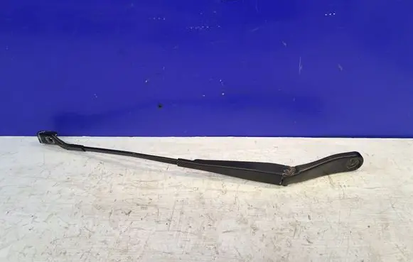 Volvo S80 Windshield/front glass wiper blade 30796019
