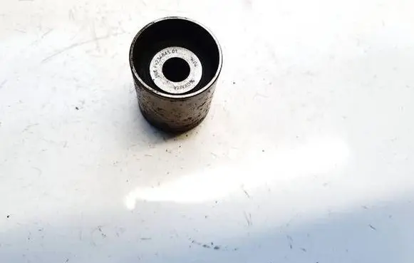 Volkswagen Golf VI Belt tensioner pulley f23484501 f-23484501