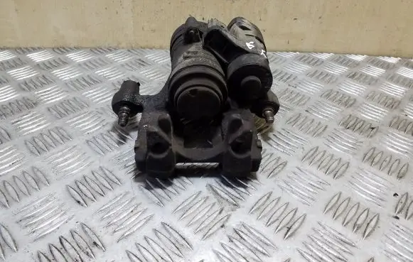 Skoda Superb B8 (3V) Rear brake caliper 3Q0615406M