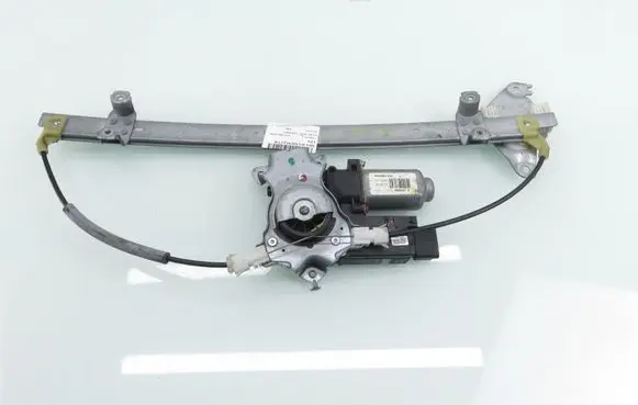 Nissan Navara Front door window regulator with motor 400847D