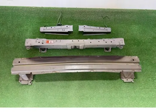 Front bumper support beam