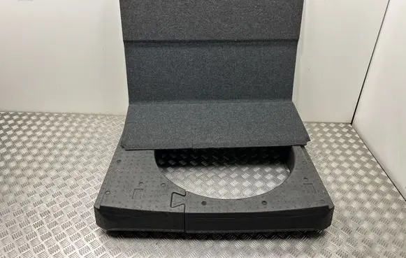 Volkswagen Tiguan Trunk/boot floor carpet liner 5N0858855A 009569