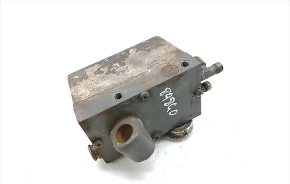 Vacuum pump