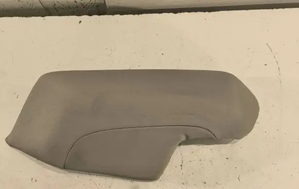 Volvo V50 Rear seat side top trim 039875981 B0L60DAU0A CR0ATIA