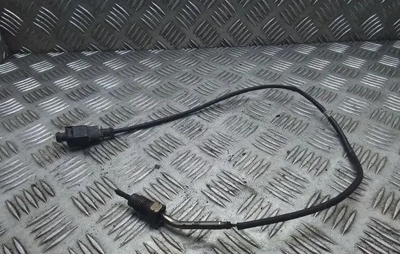 Seat Alhambra (Mk2) Exhaust gas temperature sensor 03L906088EM