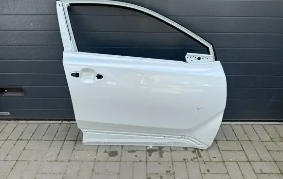 Toyota C-HR I Front door 67851F4010