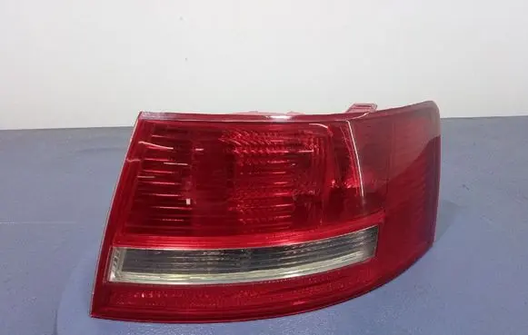 Audi A6 Allroad C5 Rear/tail lights 4461902R