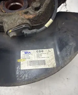 KIA Sorento Front wheel hub