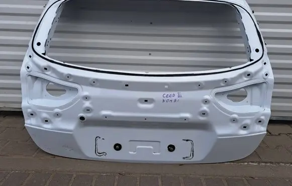 KIA Ceed Tailgate/trunk/boot lid 