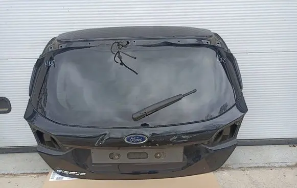Ford Fiesta Tailgate/trunk/boot lid 