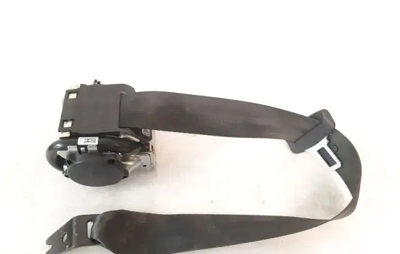Volvo S90, V90 Rear seatbelt 39836042