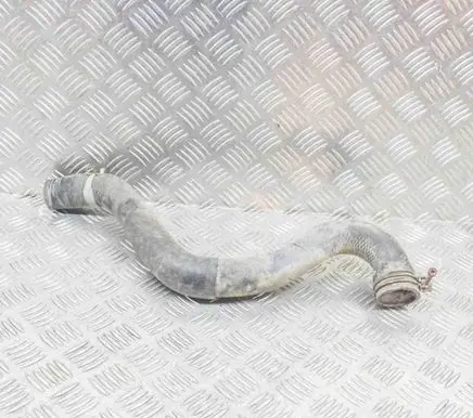 Nissan Patrol Y61 Engine coolant pipe/hose