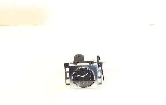 Volkswagen PASSAT B7 Clock 3AA919204A