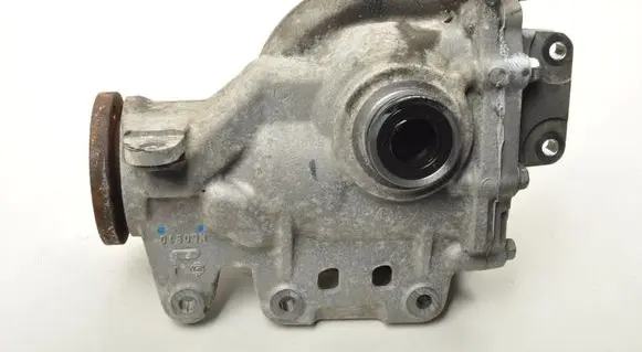 Infiniti QX70 S51 Rear differential NL0811