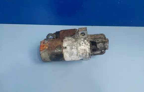 Mazda 3 I Starter motor M000T90981