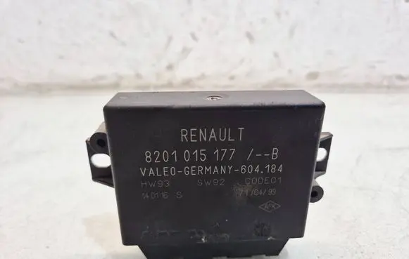 Renault Master III Parking PDC control unit/module 8201015177