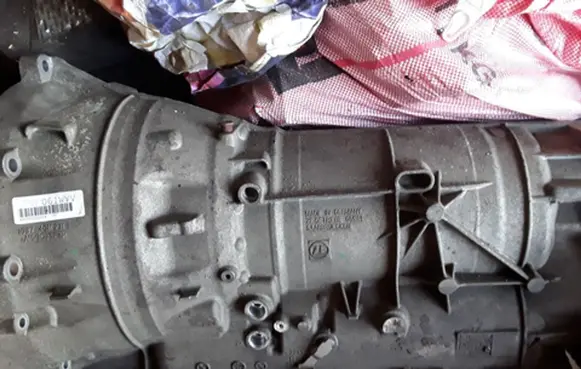 BMW X6 E71 Automatic gearbox 8HP70X 1087022 7630574