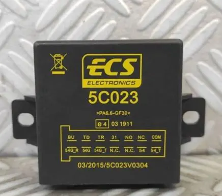 Ford Focus Tow bar trailer control unit/module 5C023 E4031911