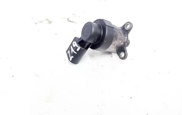 Mercedes-Benz CLS C219 Fuel pressure regulator 0928400604