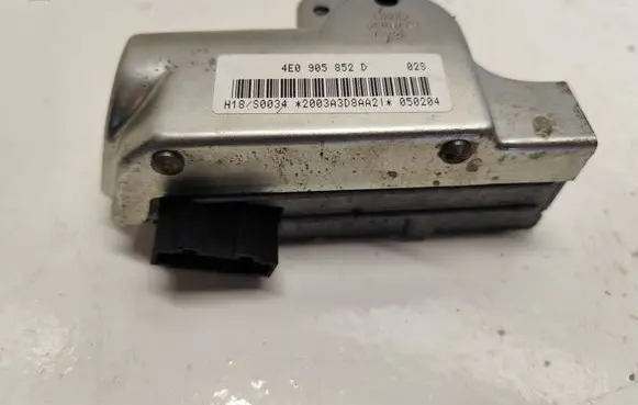 Audi A6 S6 C6 4F Steering wheel lock 4E0905852D H18S0034 050204