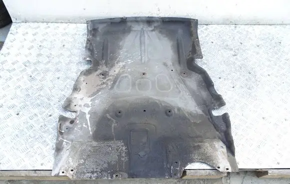 BMW 1 F20 F21 Engine splash shield/under tray