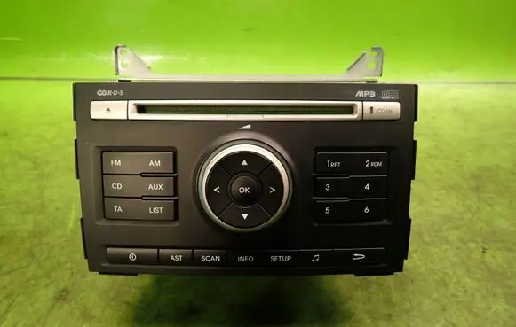 KIA Ceed Radio/CD/DVD/GPS head unit 961601H000