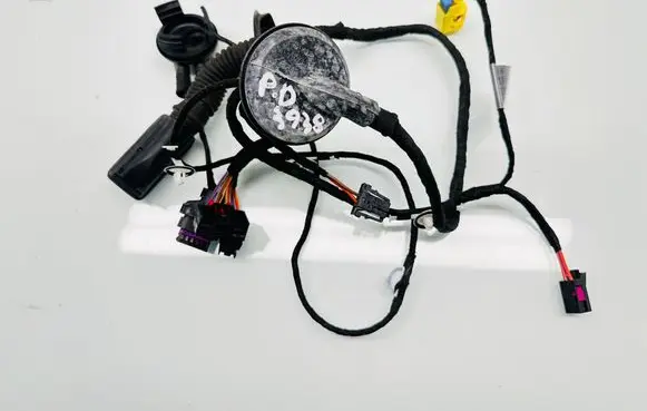 Audi A4 S4 B8 8K Front door wiring loom 8K0972702