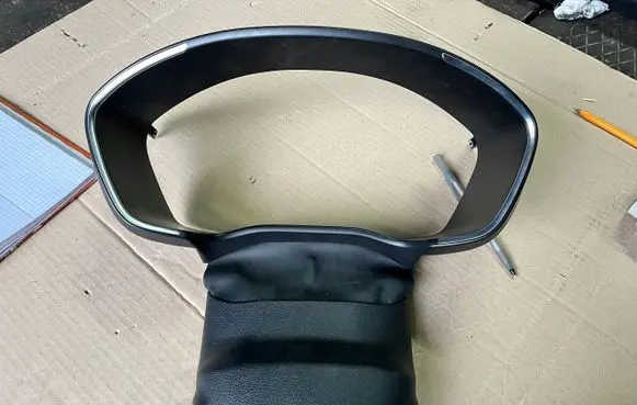 Hyundai Santa Fe Dashboard trim 84831S1000