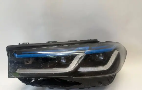 BMW 5 G30 G31 Headlight/headlamp 5A388F104 5A388F1-04