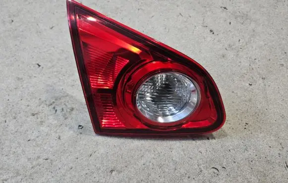 Nissan Qashqai Tailgate rear/tail lights