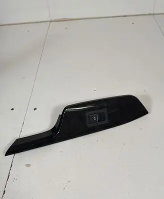 Toyota C-HR I Electric window control switch 74231F4010