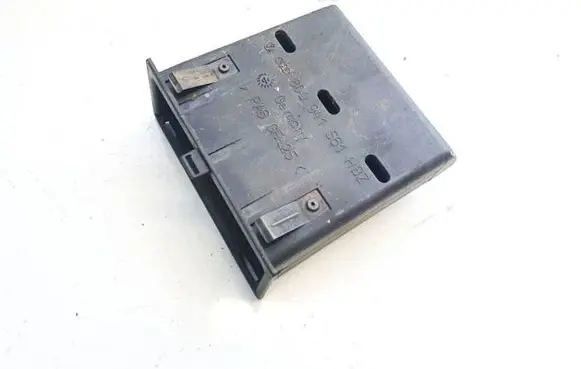 Audi A4 S4 B5 8D Glove box 8d0941561