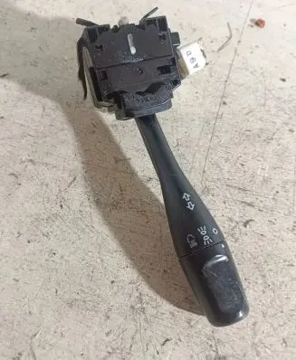 Mitsubishi Space Runner Indicator stalk