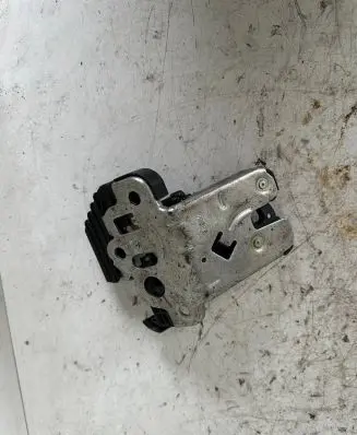 Audi A4 S4 B8 8K Tailgate/trunk/boot lock/catch/latch 8K9927505