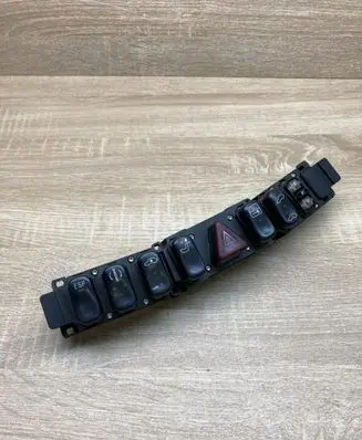 Mercedes-Benz S W220 A set of switches 2208215851
