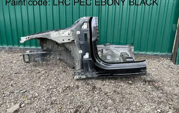 Jaguar F-Pace Front quarter panel
