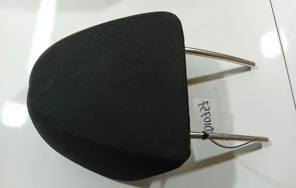 Subaru Legacy Front seat headrest 