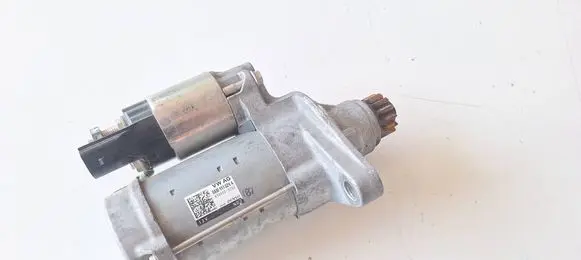 Volkswagen Polo V 6R Starter motor 0AM911024A