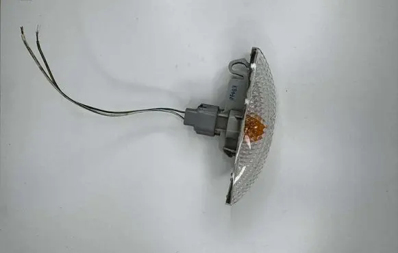 Toyota Yaris Front fender indicator light 18A407B