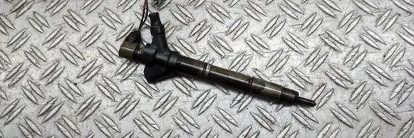 Fuel injector