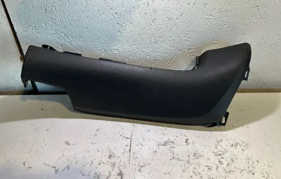 Nissan Qashqai Dashboard lower bottom trim panel 682AA4EH0A 682114EH0A 682R74EH0A