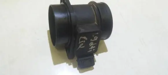 Renault Scenic I Mass air flow meter 7700105010b 5wk9615