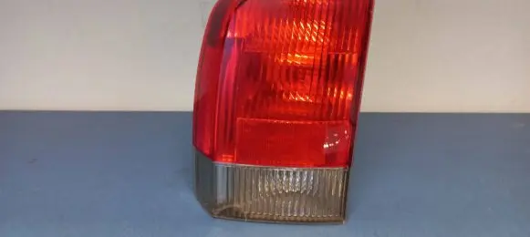 Volvo V70 Rear/tail lights 9154497