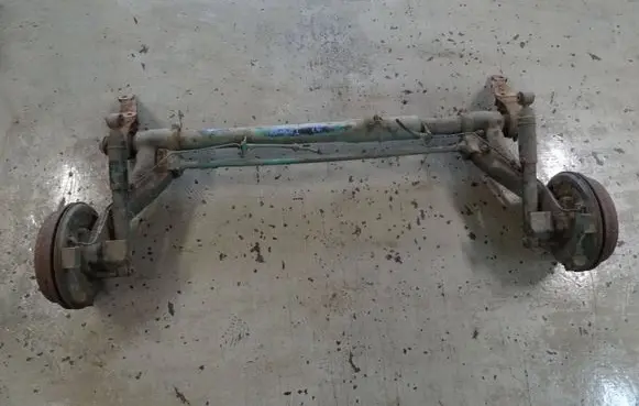 Renault Kangoo I Rear axle beam 