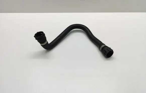 BMW 5 E60 E61 Engine coolant pipe/hose 6917697 691769702 64216917697